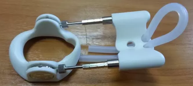 阴茎增大延长器
